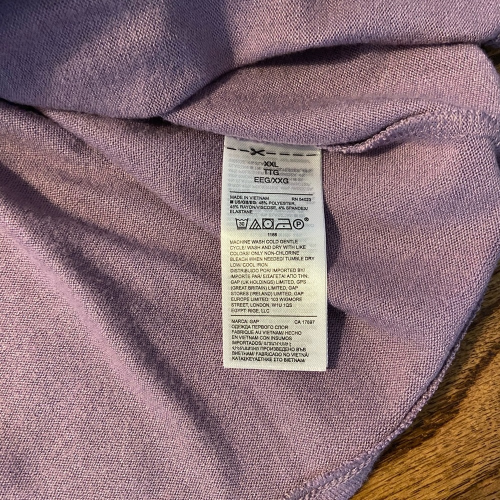 COPY (found another one!) - NWT Purple Gap Wrap Top - Picture 3 of 3
